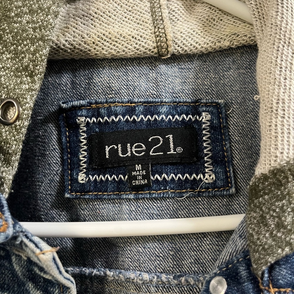 Rue 21 jacket size medium